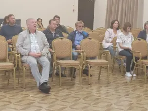 19 августа 2025 года в городском округе Навашинский на базе Дворца культуры состоялся семинар, посвященный вопросам государственной поддержки субъектов малого и среднего предпринимательства и современным маркетинговым инструментам.